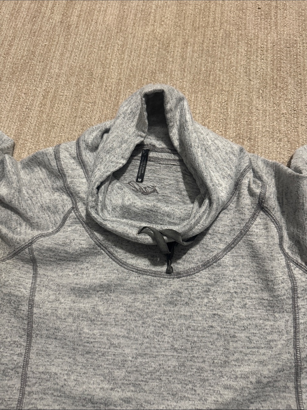 Kuhl Women's M Lea Pullover Gray Cowl Neck Drawstring Kangaroo Pocket Outdoor - Picture 7 of 10